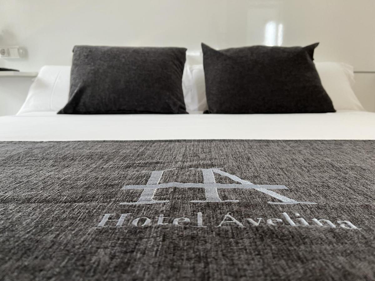 Hotel Avelina Onís Eksteriør billede