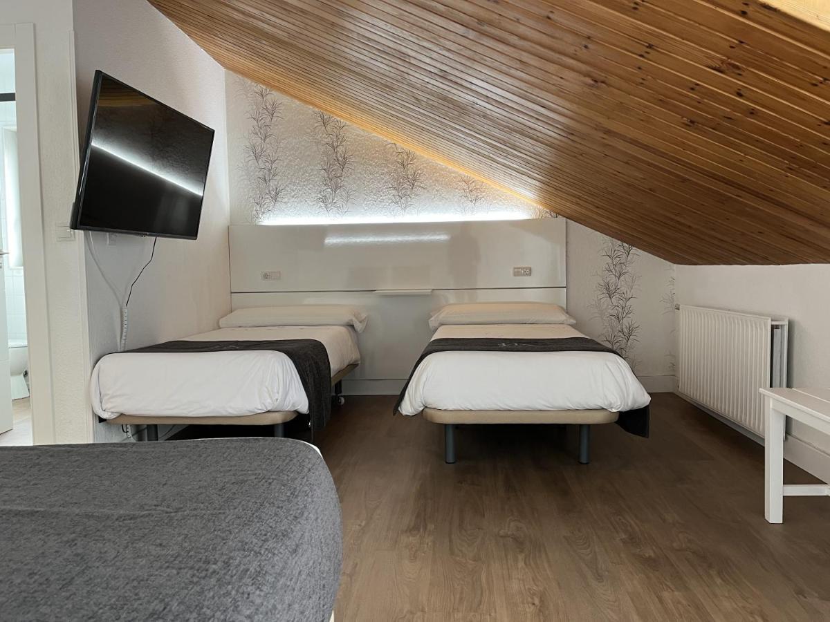 Hotel Avelina Onís Eksteriør billede